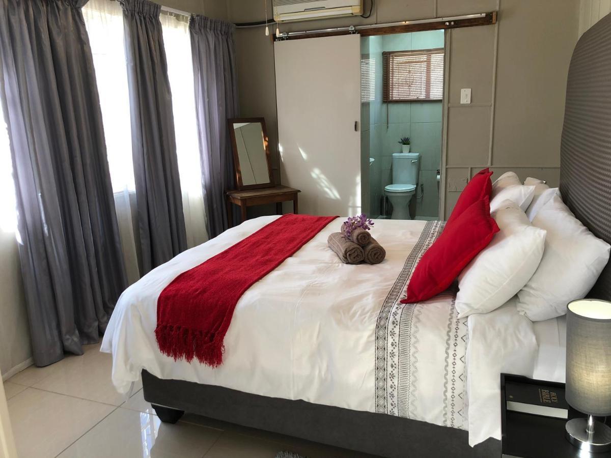 The Lavender Guesthouse Kroonstad Exterior photo