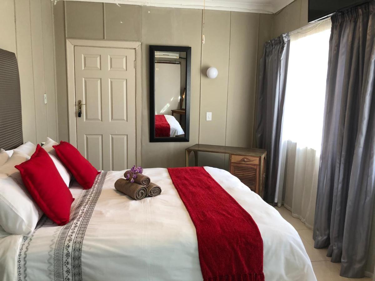 The Lavender Guesthouse Kroonstad Exterior photo